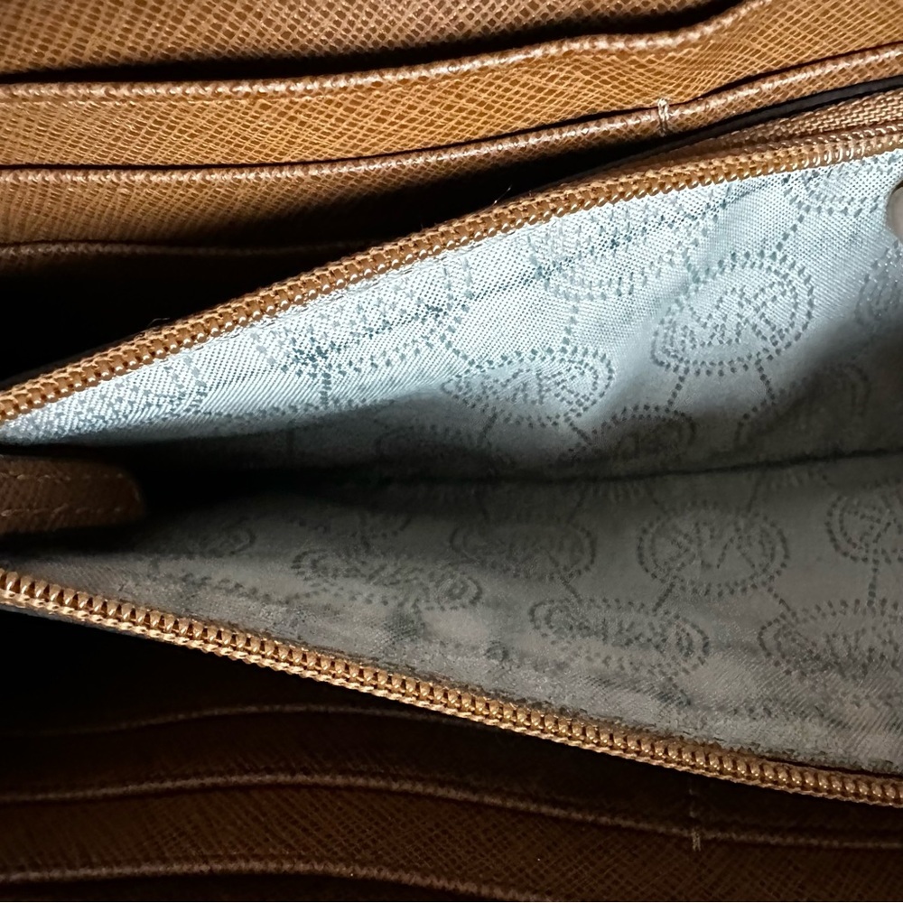Michael Kors Luggage Brown Jet Set Zip-Around Leather Wallet - Picture 15 of 17